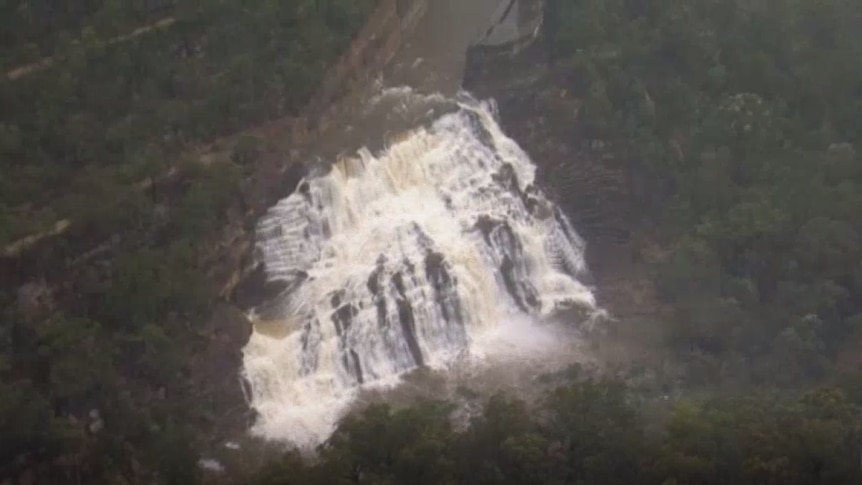 Water plummeting from the Nepean Dam