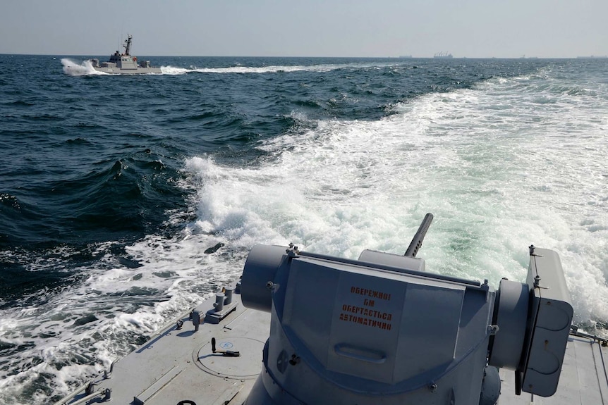 Ukranian navy ships near Crimea