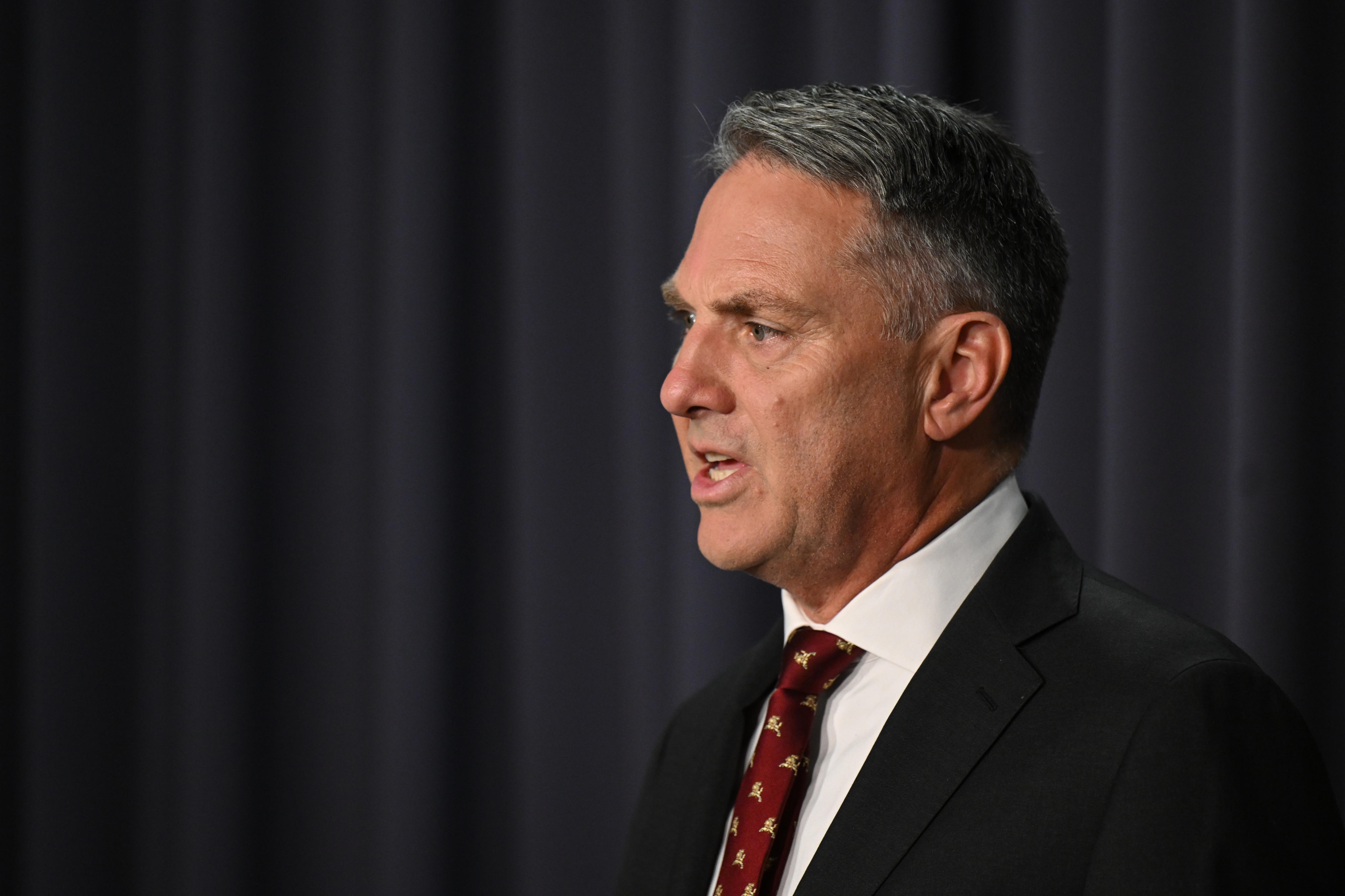 Program: Defence Minister meets counterparts in the US