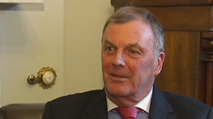 Tasmanian governor Peter Underwood dies at age 76