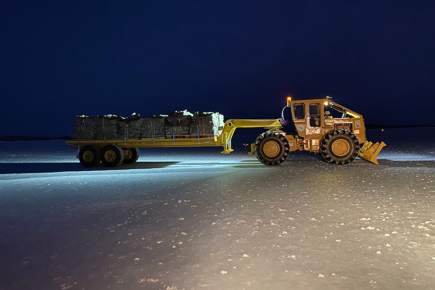 Critical supplies delivered to Mawson station on Antarctica thanks to an airdrop by the Australian Defence Force.