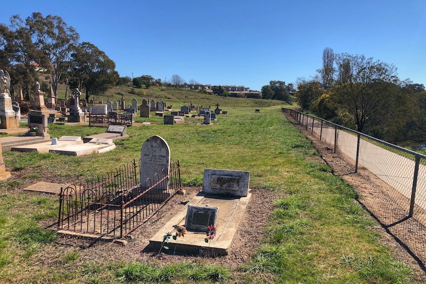 Queanbeyan Riverside Cemetery