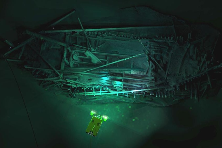 Photogrammetric model of Ottoman wreck overlaid with Supporter ROV