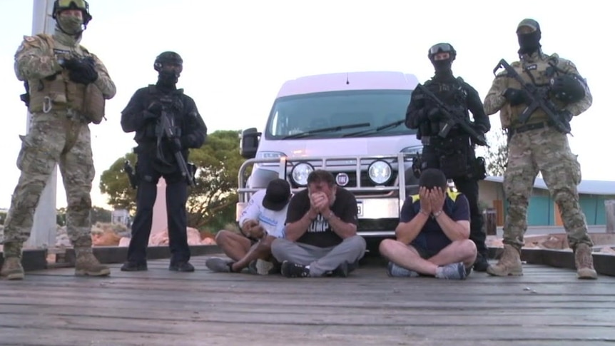 Police arrest men and seize 1.2 tonnes of methamphetamine near Geraldton