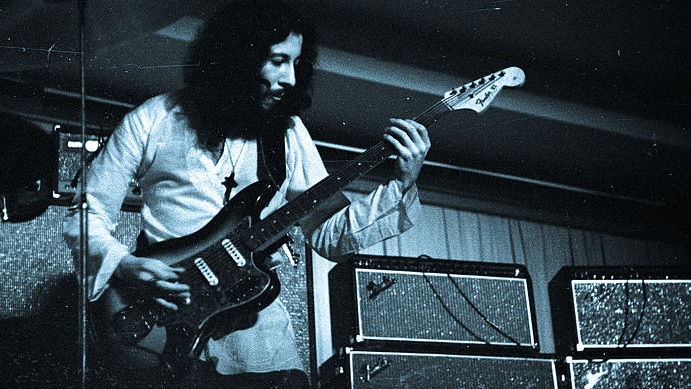 Peter Green from Fleetwood Mac plays the guitar.