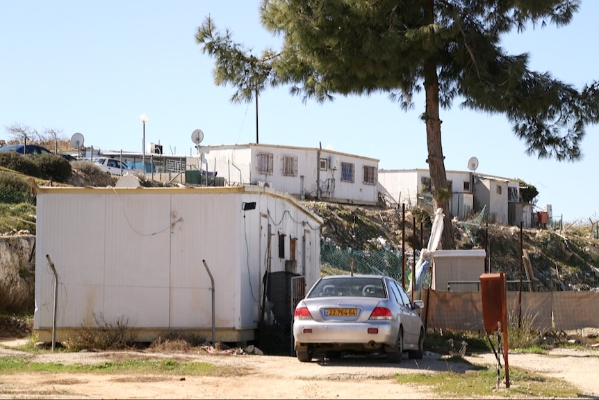 Outposts on the edge of Jerusalem