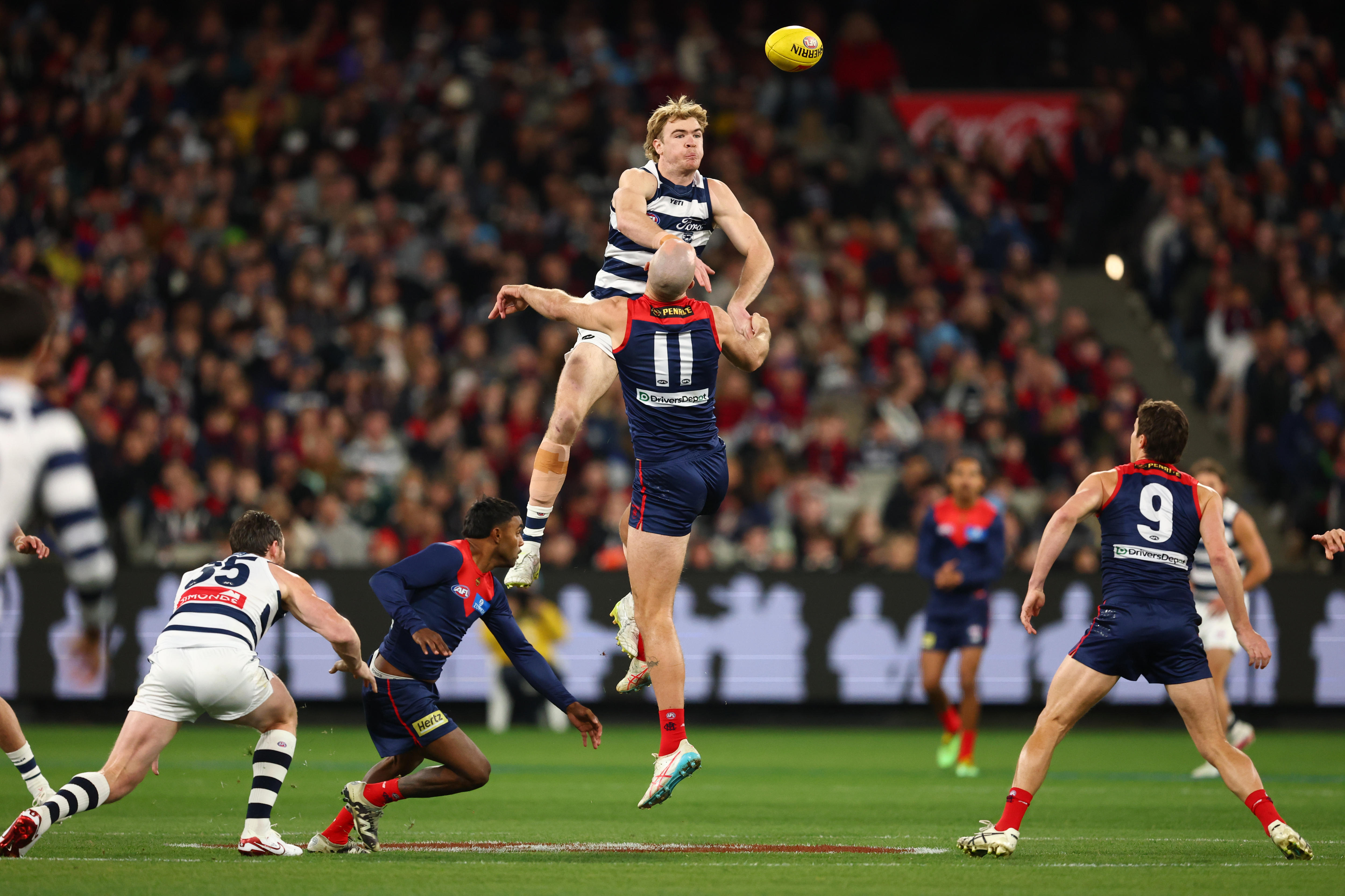 Live: Dees take on Cats at MCG ahead of Western Derby