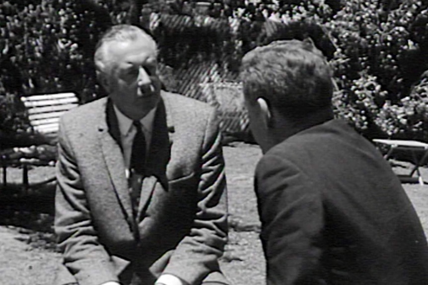 Gough Whitlam conducts a media interview in the backyard of his Cabramatta home.