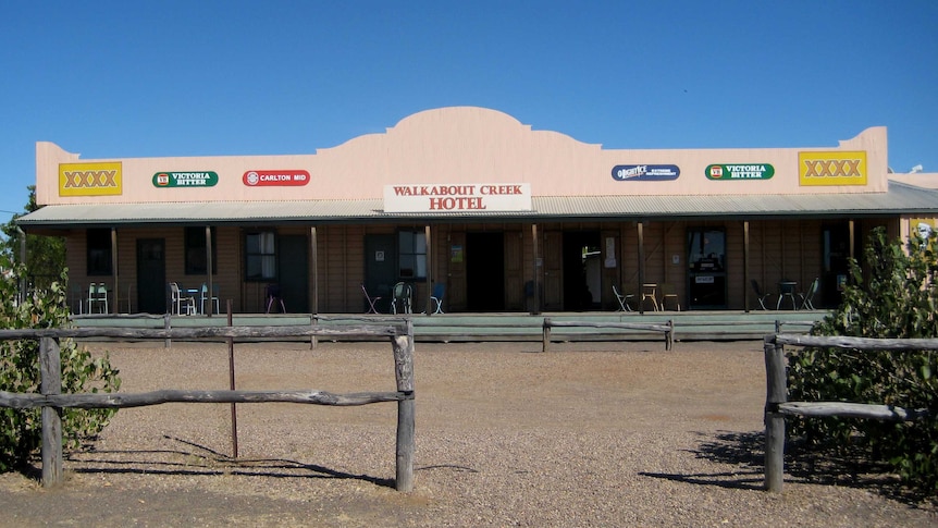 Walkabout Creek Hotel in outback Qld.