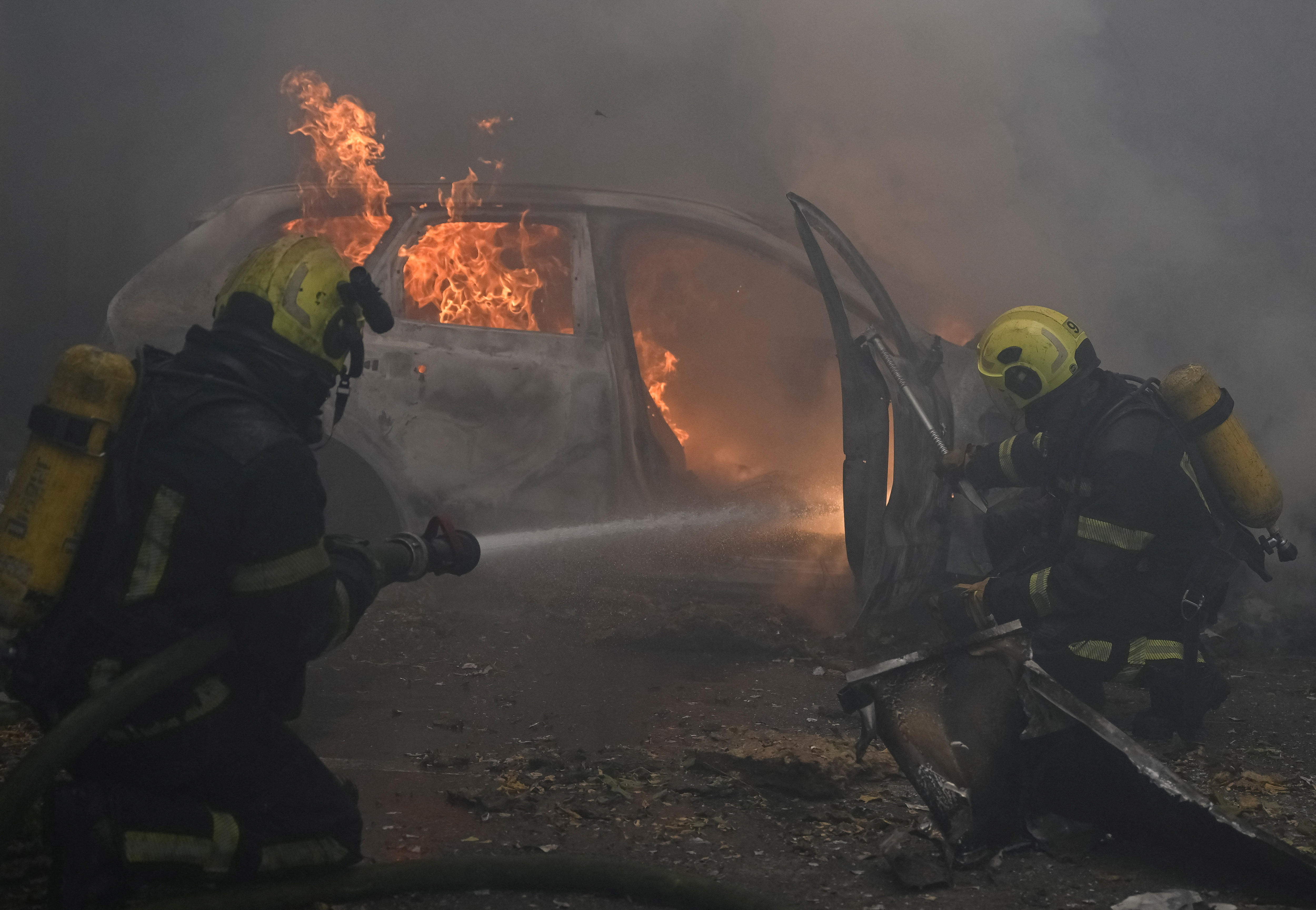 Russian drone hits Kyiv scientific centre near embassies - ABC News & Headlines – Australian Broadcasting Corporation