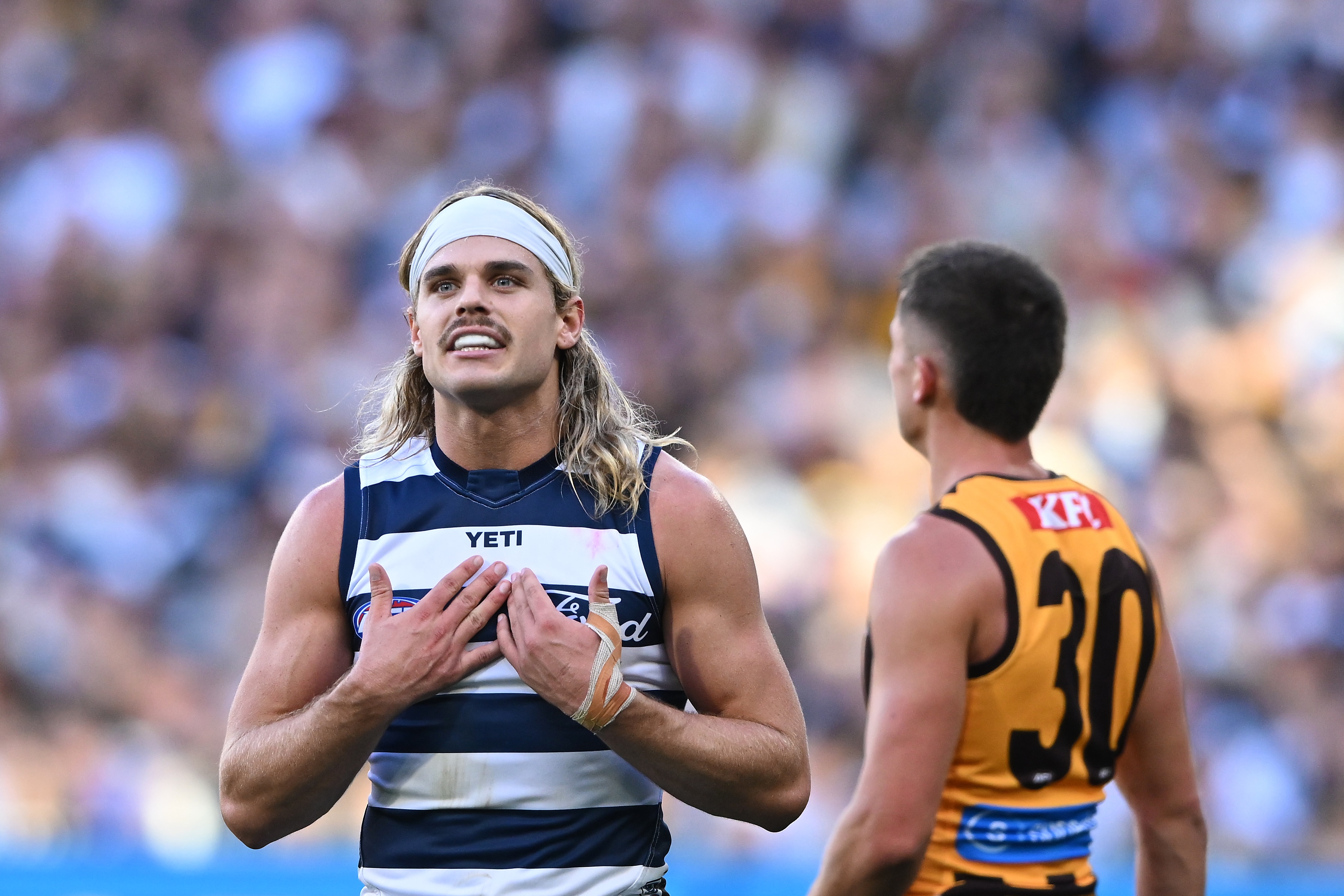 A "sphincter tightening" Dreamtime clash and Bazlenka or Heeney?