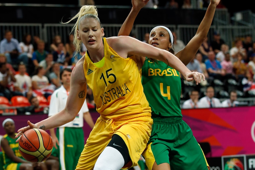 Lauren Jackson now holds the record as the leading pointscorer in women's Olympic basketball.