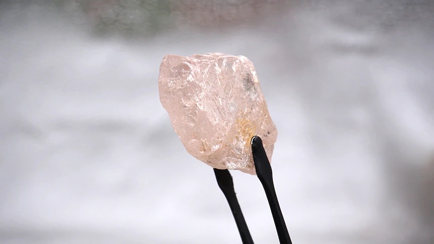 Play Audio. How much is a 170-carat pink diamond worth?. Duration: 9 minutes 2 seconds