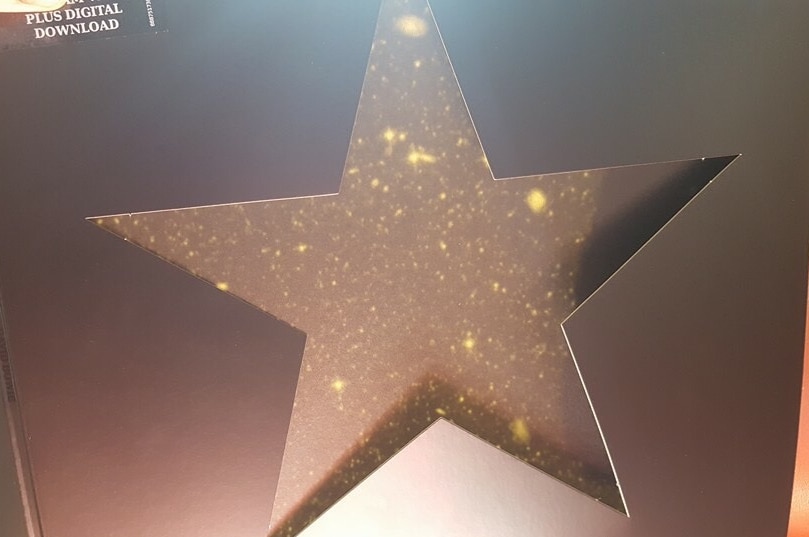 David Bowie fans discover stars shining through Blackstar album cover ABC News