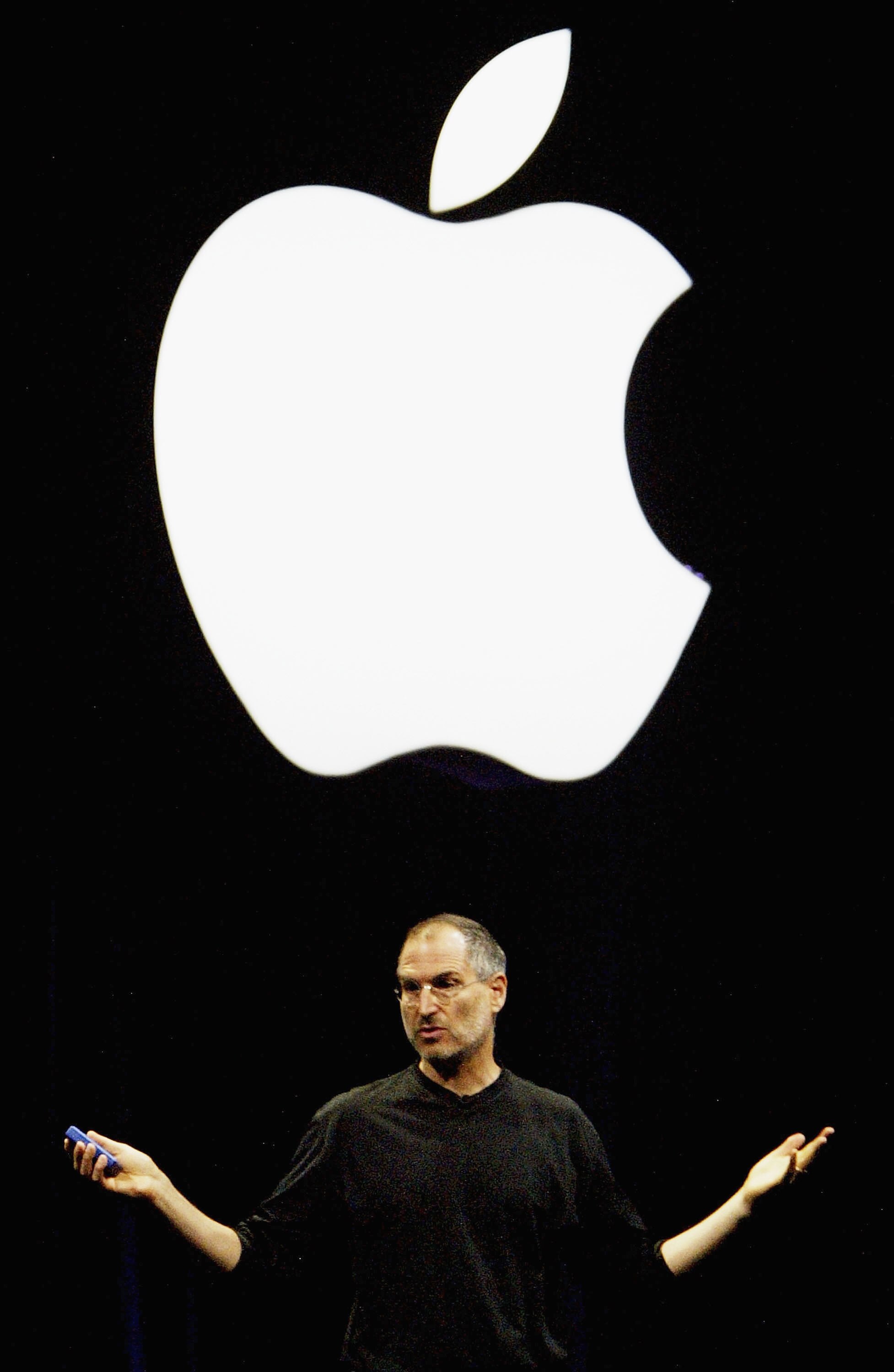 The modern cult of personality: a reflection on the death of Steve Jobs -  ABC News