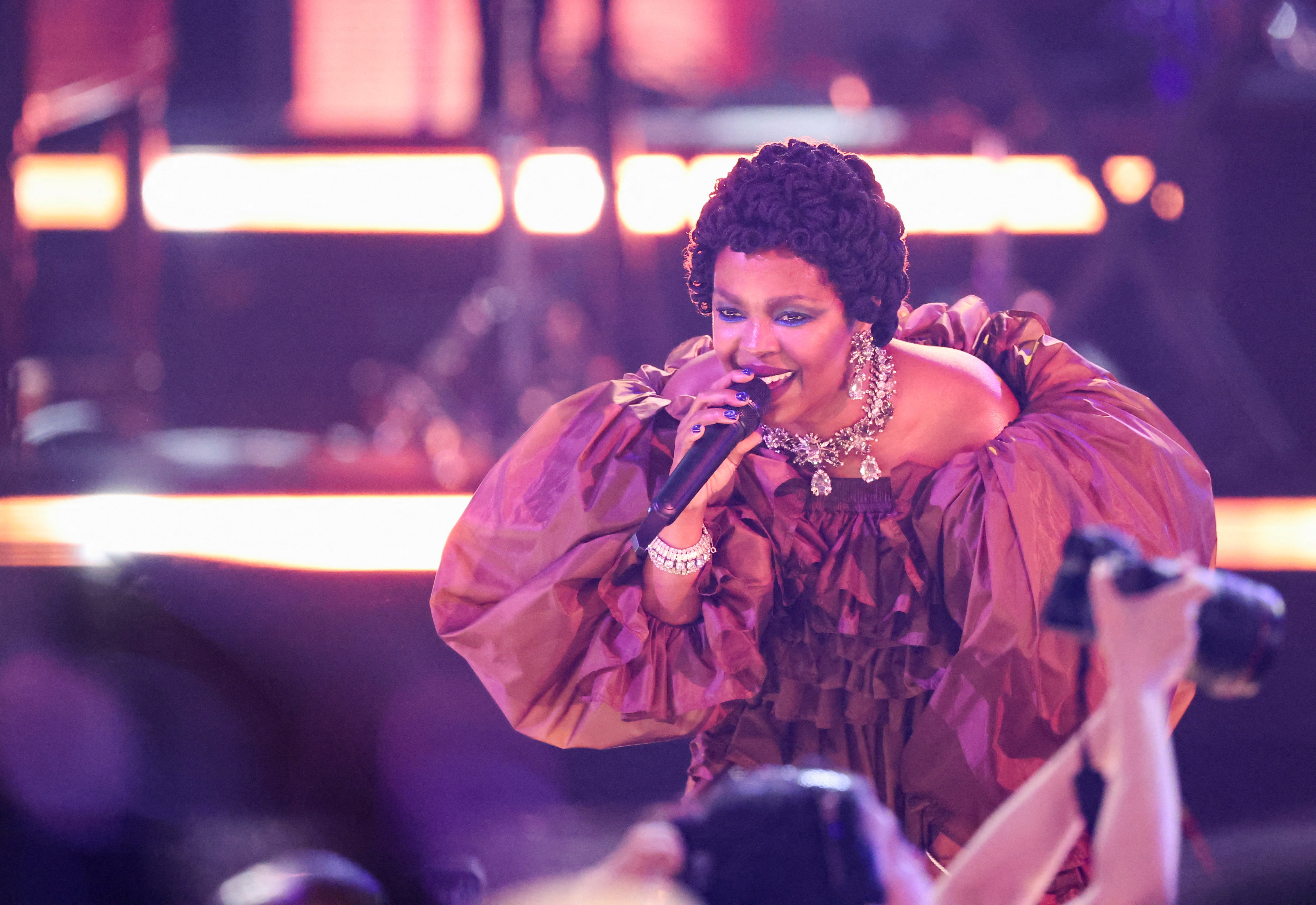 Lauryn Hill honoured with Living Legend Icon Award