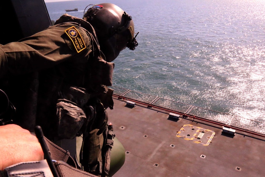 Preparing to land on HMAS Choules