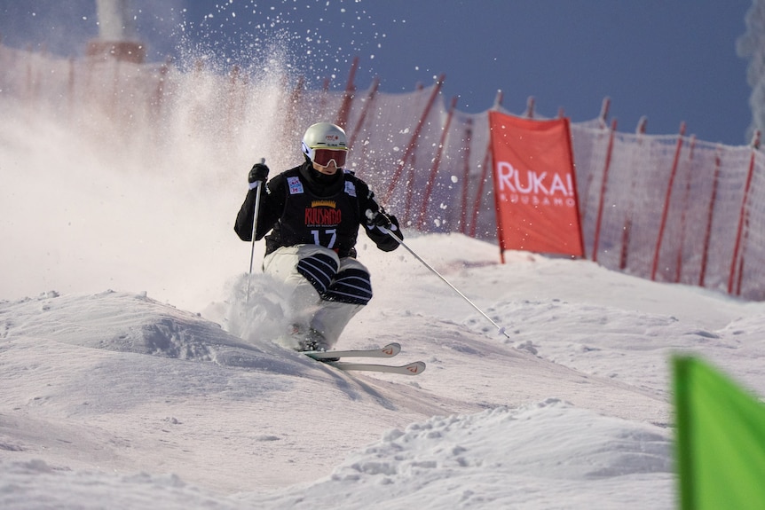 Matt Graham skis