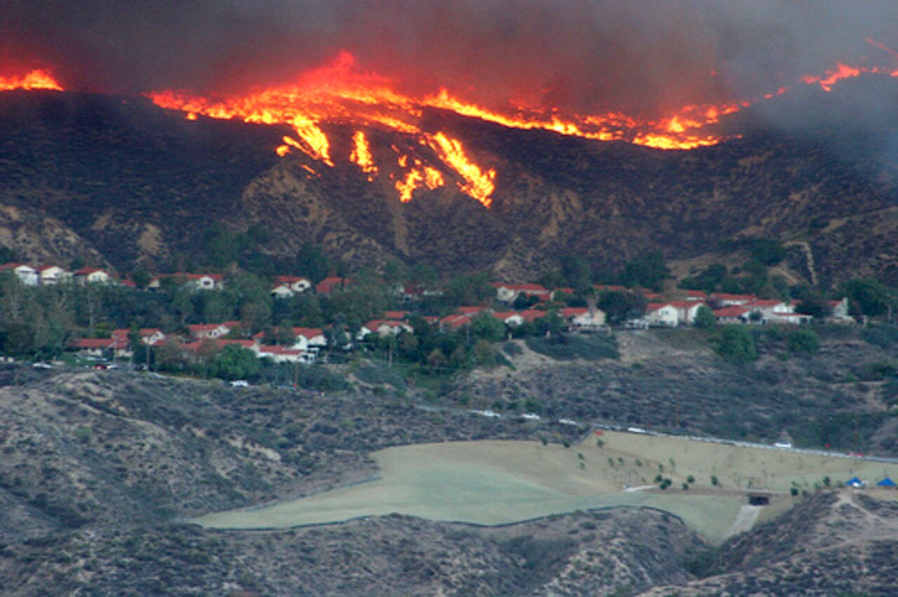 Damage bill tops $1b in US fires - ABC News
