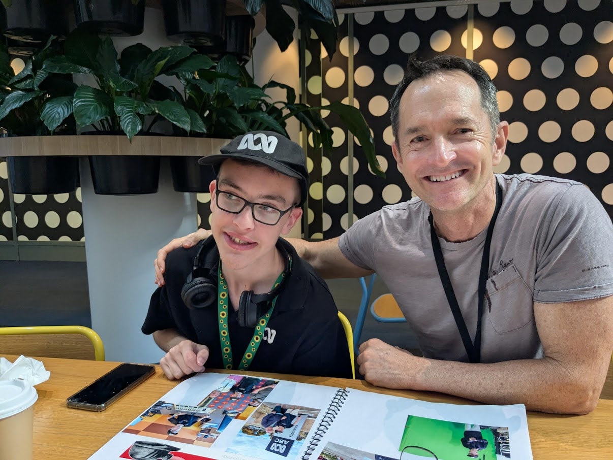 Superfan shares fragile X message with ABC newsrooms across Australia