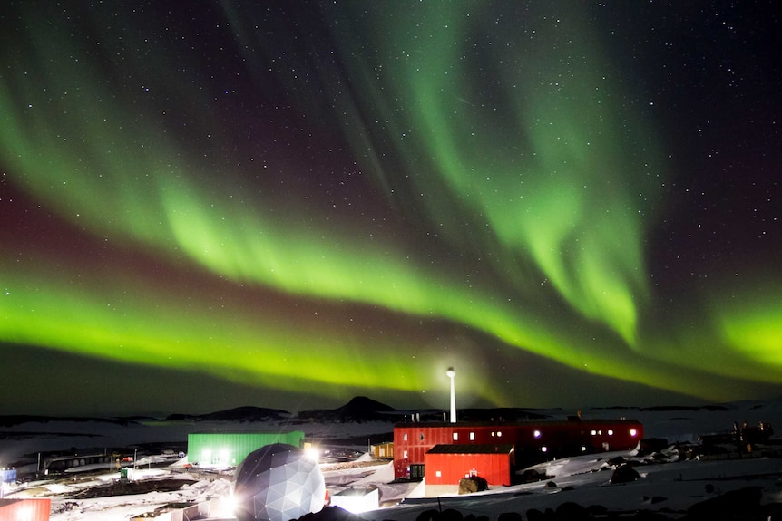 Antarctic photography competition - Aurora Over Mawson Station 03/05/16