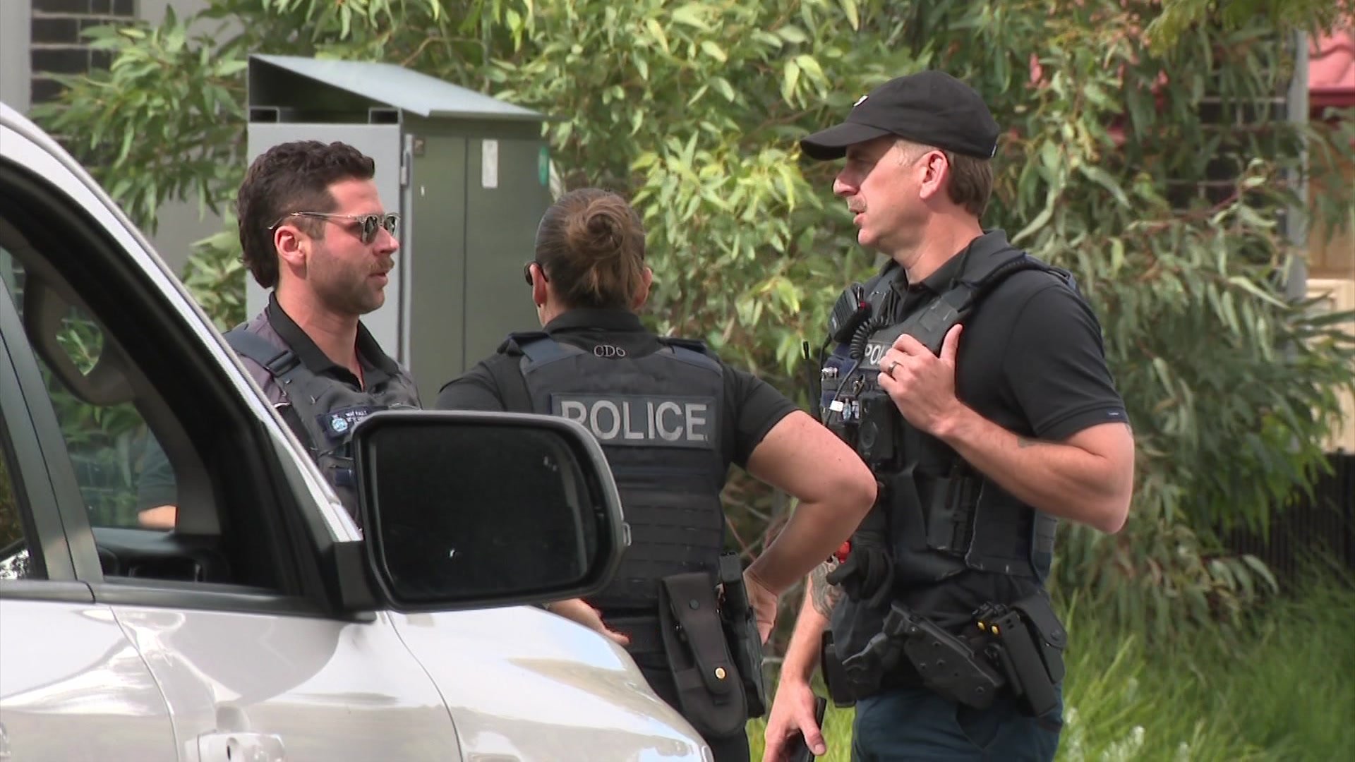 Police believe underworld gang gave gun to 13yo charged over drive-by shooting