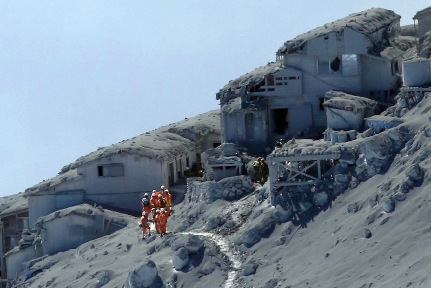 Rescue crews search for missing climbers after Mount Ontake volcano eruption