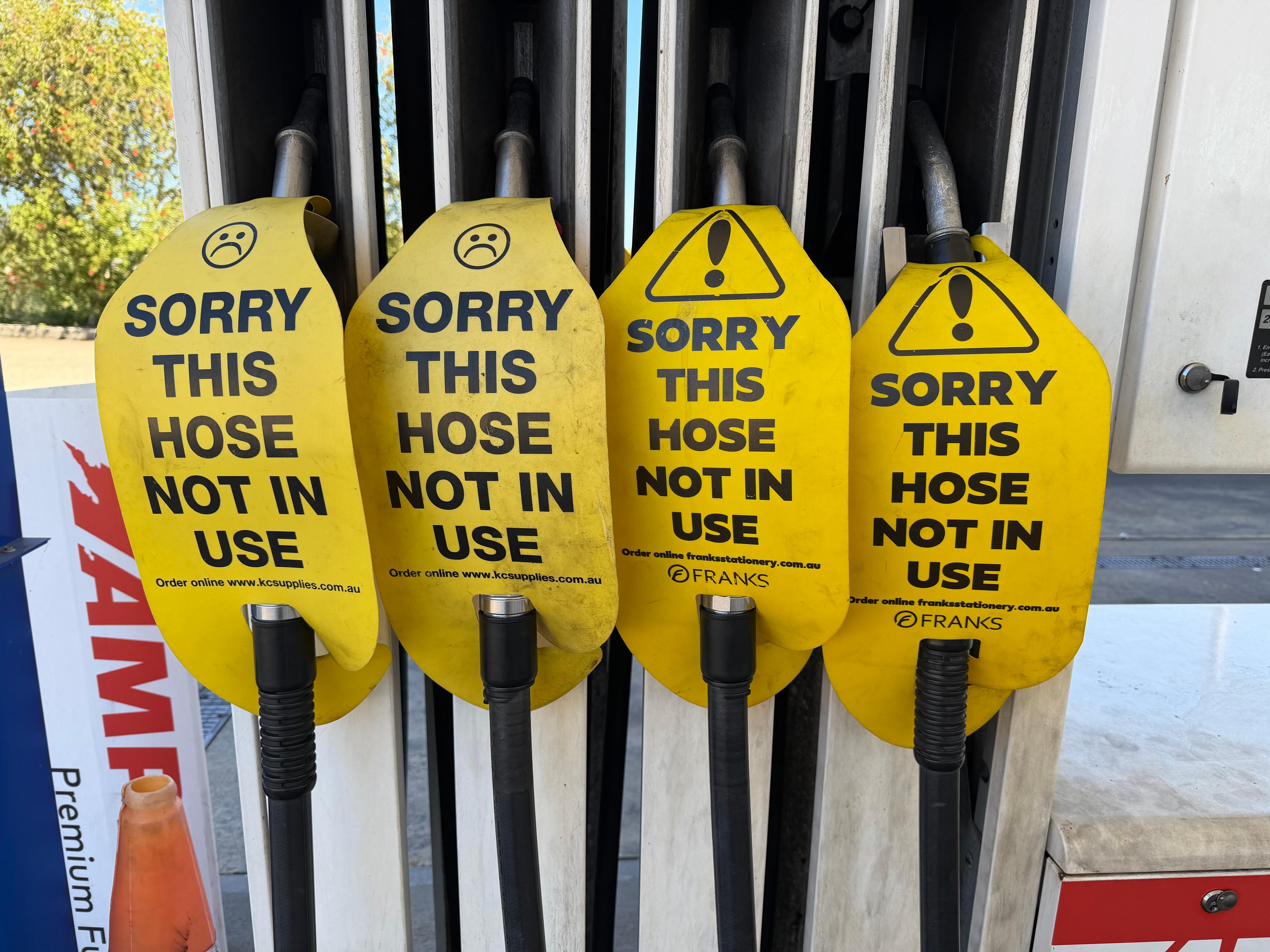 More than 100 petrol stations run out of petrol across Victoria, energy minister says