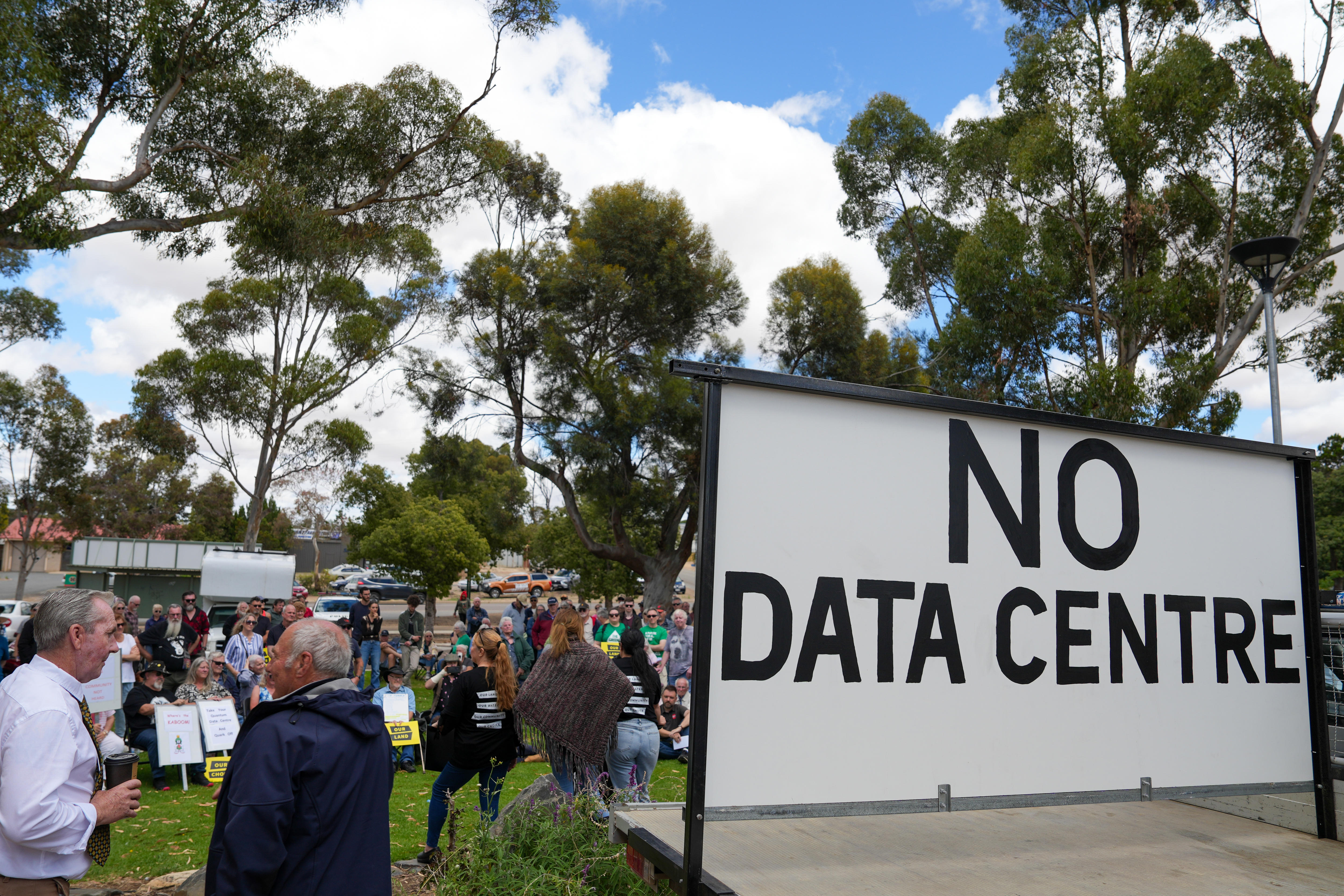 Locals protest against proposed AI data centre in Adelaide Hills