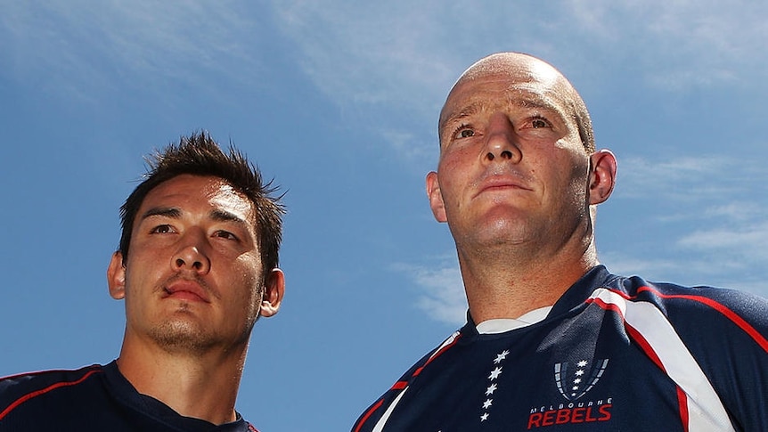 Spectator sport ... Stirling Mortlock (R) will watch on from the sidelines on Friday night.