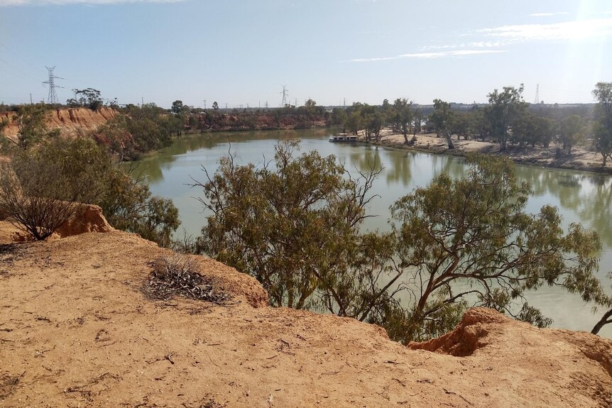 The Murray River at Red Cliffs.