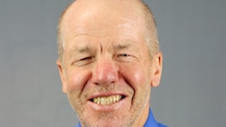 A headshot of former Bendigo South East College principal Ernie Fleming.
