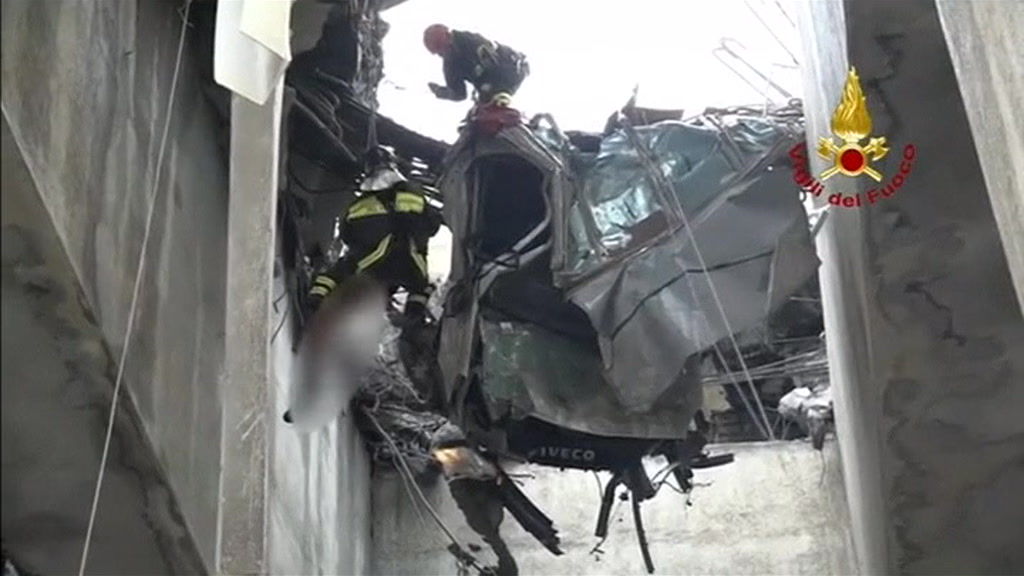 Italy Bridge Collapse Grim Search Through Rubble Reveals Snapshots Of Victims Lives Abc News
