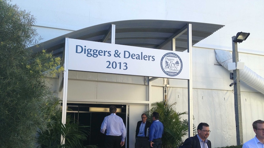Entry to the Diggers and Dealer marquee