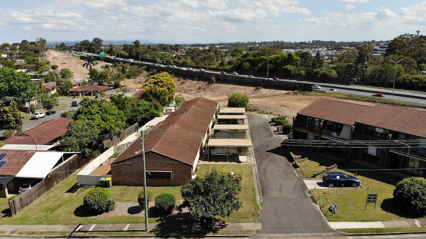 Aerial shot of the units at Rochedale South showing close proximity to Pacific Motorway.