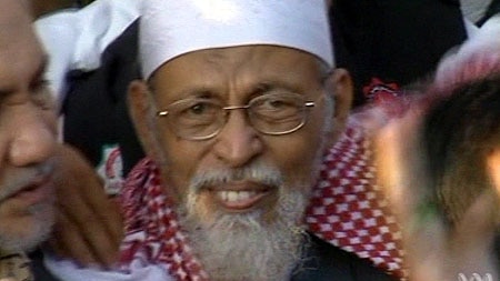 An Indonesian court has cleared Abu Bakar Bashir of involvement in the 2002 Bali bombing.