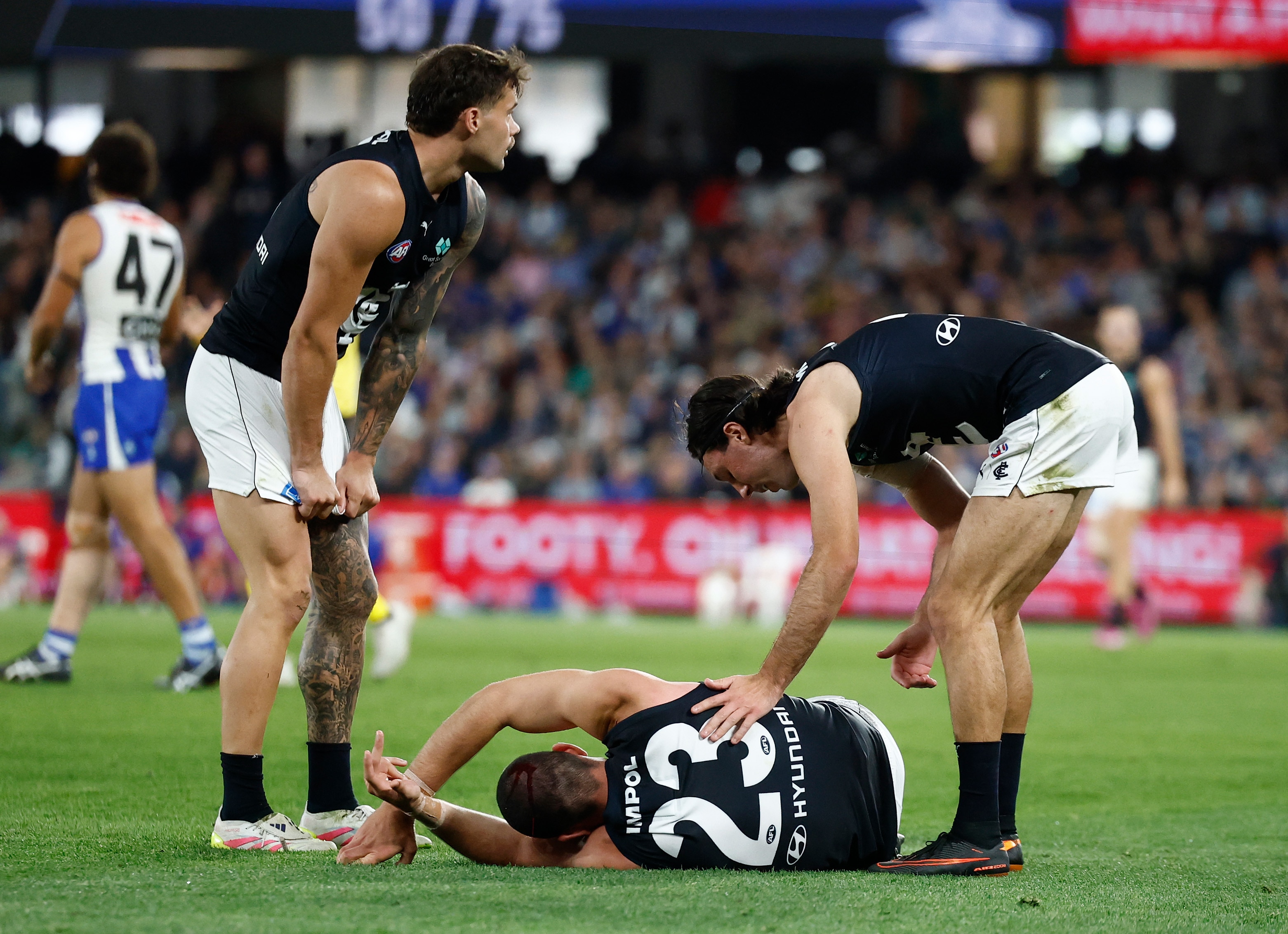 AFL round 4: North Melbourne vs Carlton, Adelaide vs Fremantle live updates — blog, scores and stats from Good Friday