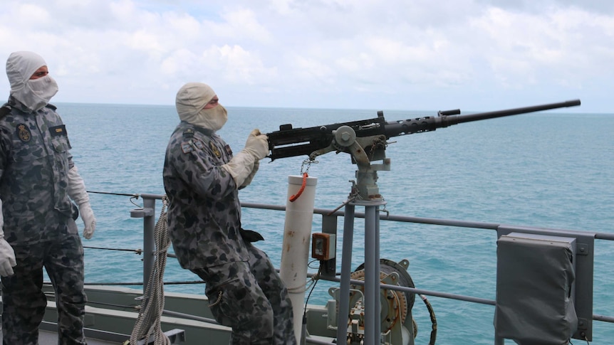 HMAS Warramunga simulate gunfire