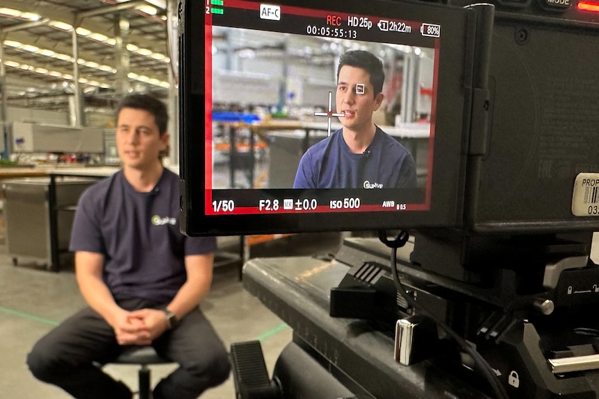 SunDrive CEO Vince Allen speaks to ABC's The Business in the company's test factory.