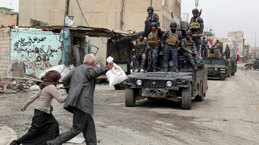 Residents cheer government troops in western Mosul