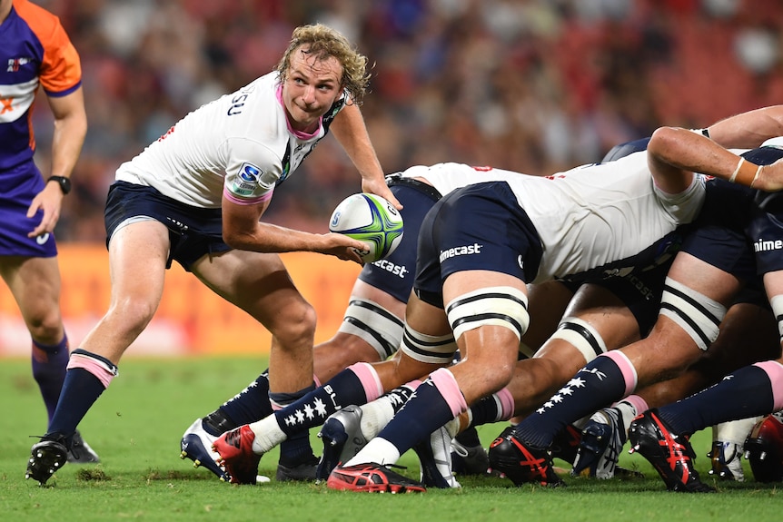 Joe Powell goes to throw the ball after a scrum.