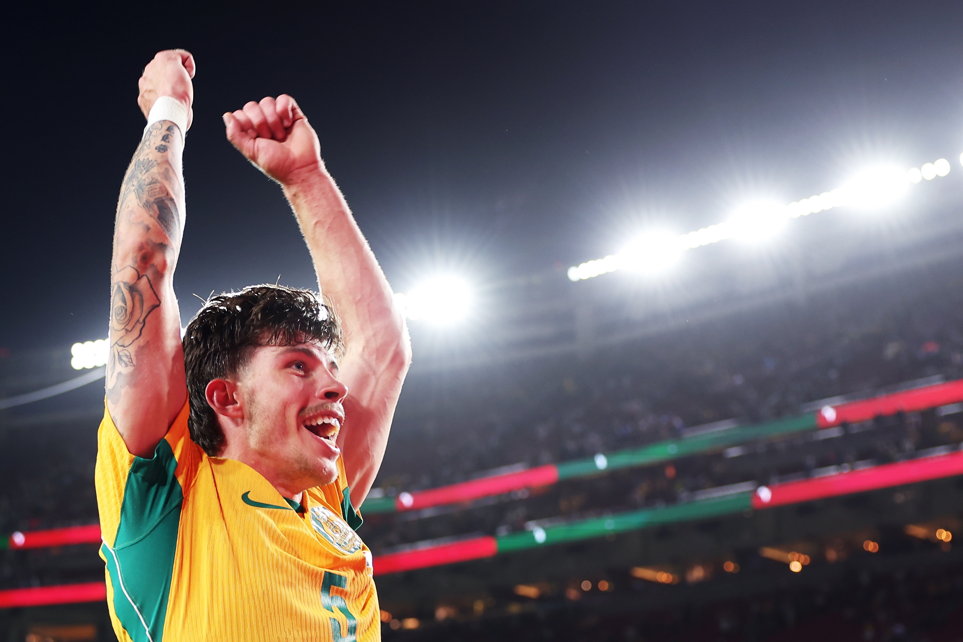 World Cup: Mark Schwarzer analyses Socceroos draw with Paraguay episode artwork