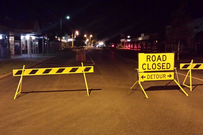 A Mildura street was closed off overnight, after a security scare caused by a suitcase containing two pairs of underwear.