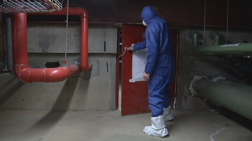 Asbestos in Sydney hospital service tunnels
