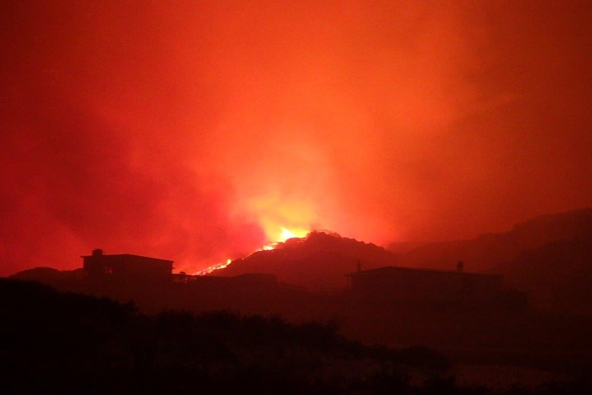 Red sky at Nelson Bay during a bushfire