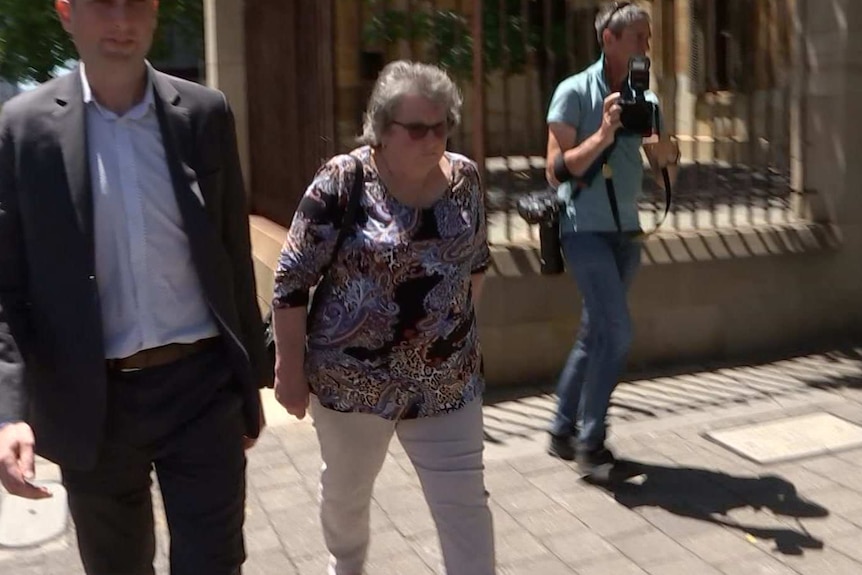 Valda Patricia Porter walking outside Adelaide Magistrates Court