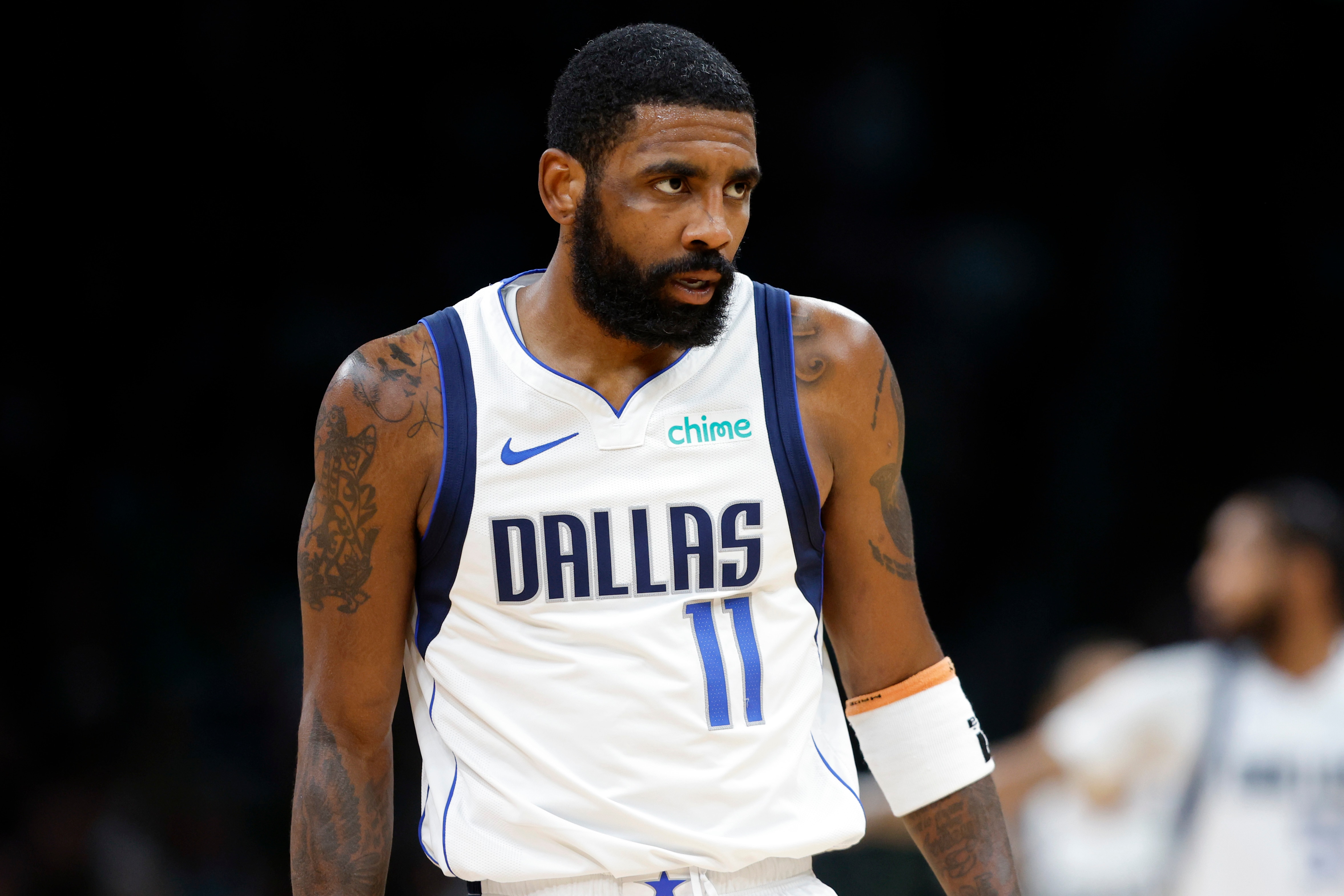 Kyrie Irving wants to be Boomer, will they want him?