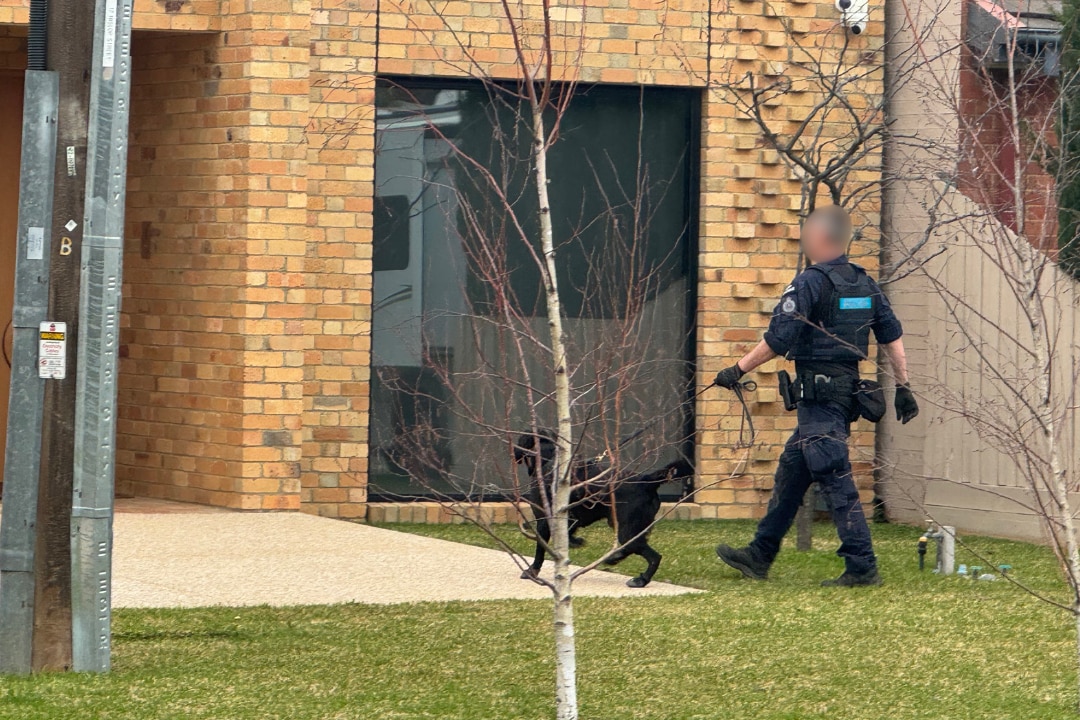 Breaking: AFP raid Melbourne home of former CFMEU official