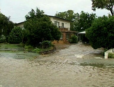 Clean-up continues as Victoria braces for more storms - ABC News
