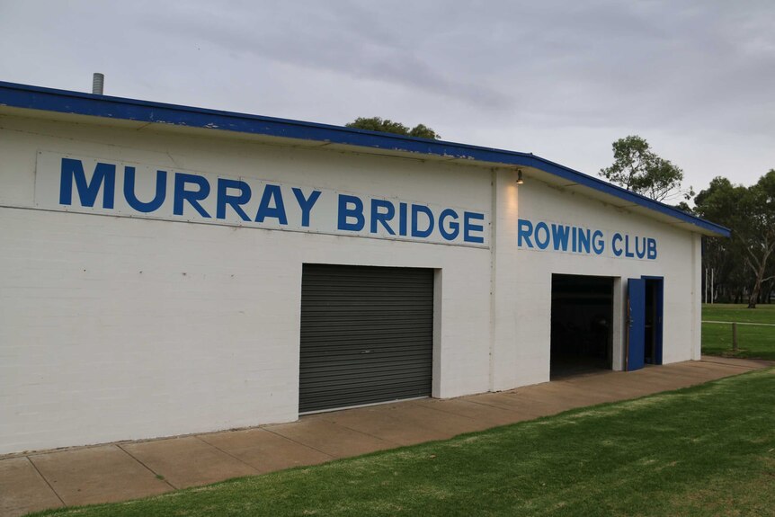 Murray Bridge Rowing Club